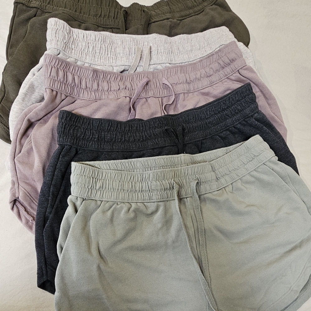Set of 5 pairs of H&M jogger shorts size M